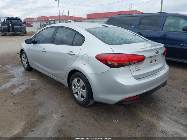 KIA FORTE LX 2017 3KPFK4A72HE049159 Image 14