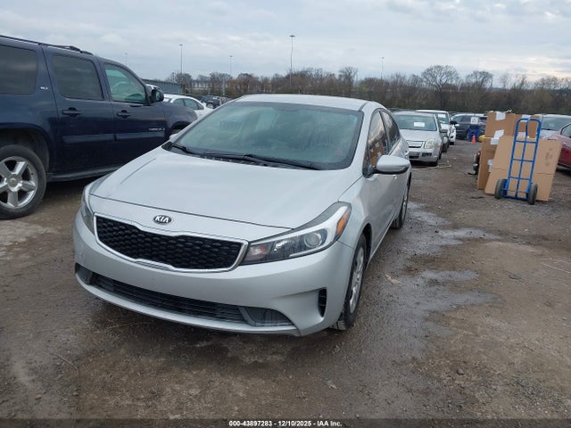 KIA FORTE LX 2017 3KPFK4A72HE049159 Image 17