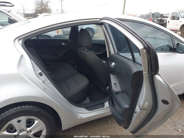 KIA FORTE LX 2017 3KPFK4A72HE049159 Image 19