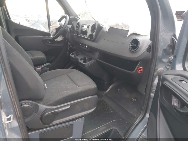 2019 MERCEDES-BENZ SPRINTER 2500 WD4PF1CD8KP140248 Photo 4