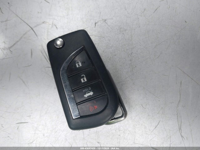 Toyota CAMRY LE 2020 4T1C11AK7LU348791 Image 11