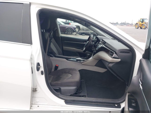 Toyota CAMRY LE 2020 4T1C11AK7LU348791 Image 5