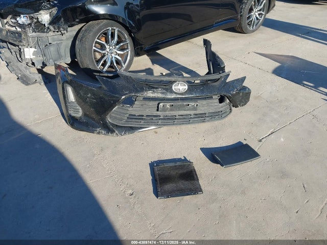 Scion TC 2014 JTKJF5C74E3078787 Image 12