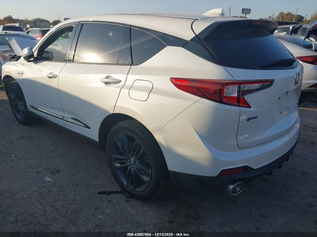 2023 ACURA RDX 5J8TC2H62PL007647 Photo 2