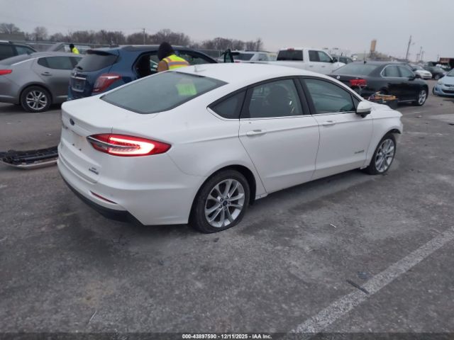 2019 FORD FUSION HYBRID 3FA6P0LU6KR153561 Photo 3