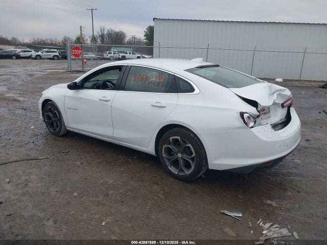 2021 CHEVROLET MALIBU 1G1ZD5ST1MF075575 Photo 2