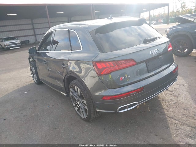 2018 AUDI SQ5 WA1C4AFY8J2131665 Photo 2