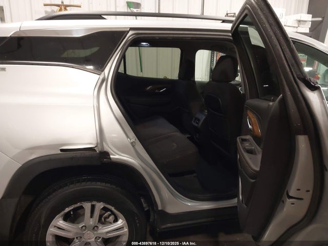 3GKALMEV3LL197586 GMC Terrain Fwd Sle