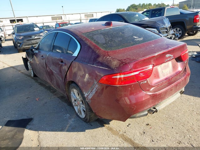 2017 JAGUAR XE SAJAD4BGXHA964445 Photo 2