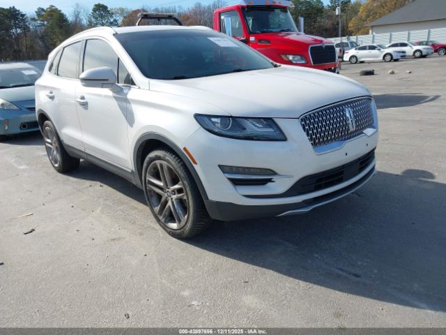 2019 LINCOLN MKC 5LMCJ3D91KUL00302