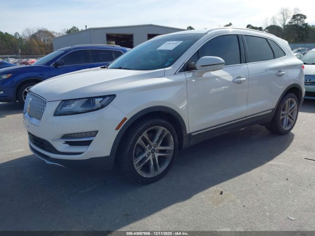 2019 LINCOLN MKC 5LMCJ3D91KUL00302 Photo 1