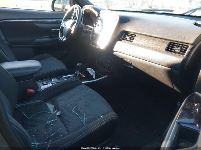 2018 MITSUBISHI OUTLANDER JA4AZ3A30JZ027369 Photo 4