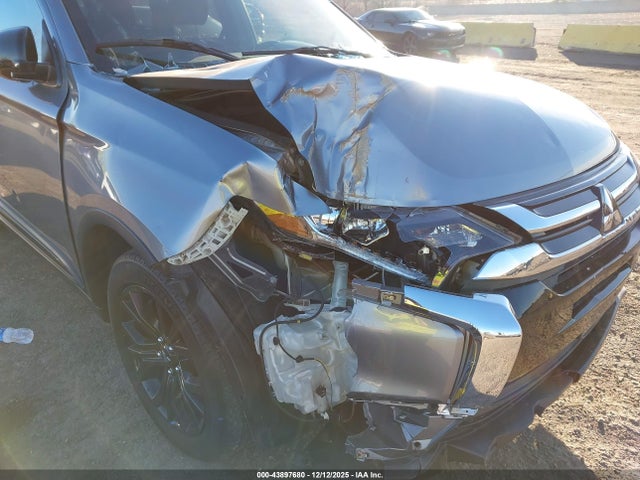 2018 MITSUBISHI OUTLANDER JA4AZ3A30JZ027369 Photo 5