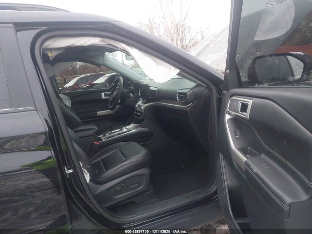 2023 FORD EXPLORER 1FMSK8DH8PGB96526 Photo 4