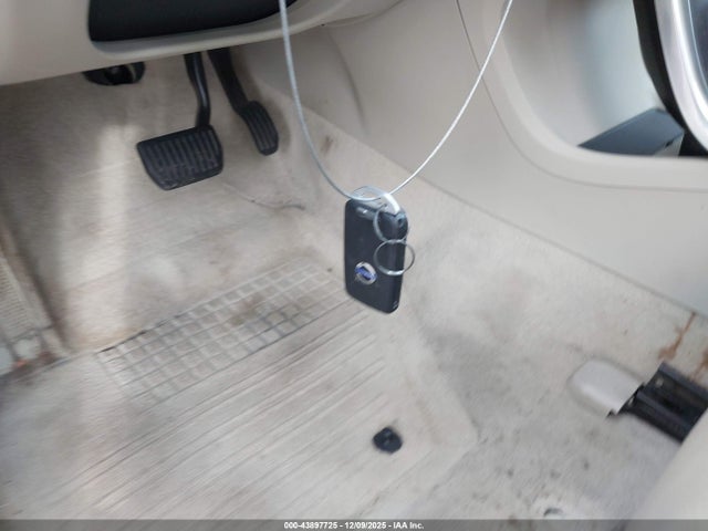 2015 VOLVO XC60 YV4902RK7F2640594 Photo 10