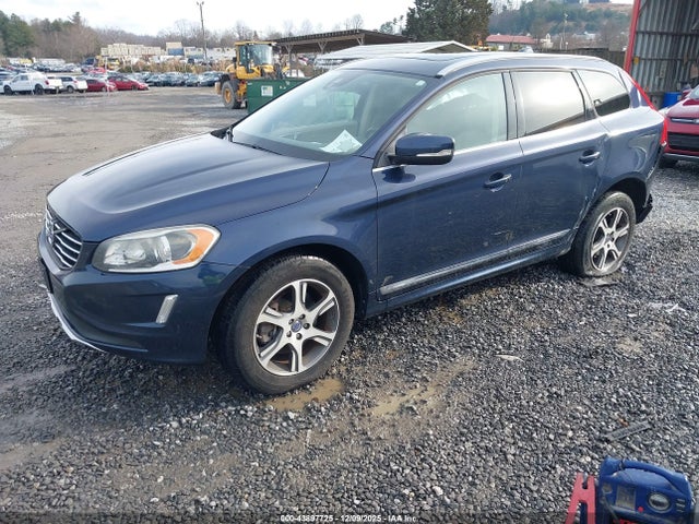 2015 VOLVO XC60 YV4902RK7F2640594 Photo 1