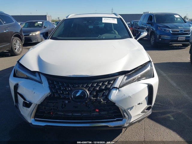 Продаж на аукціоні авто 2024 Lexus Ux 250h Premium, vin: JTHP6JBH7R2192331, номер лоту: 43897786