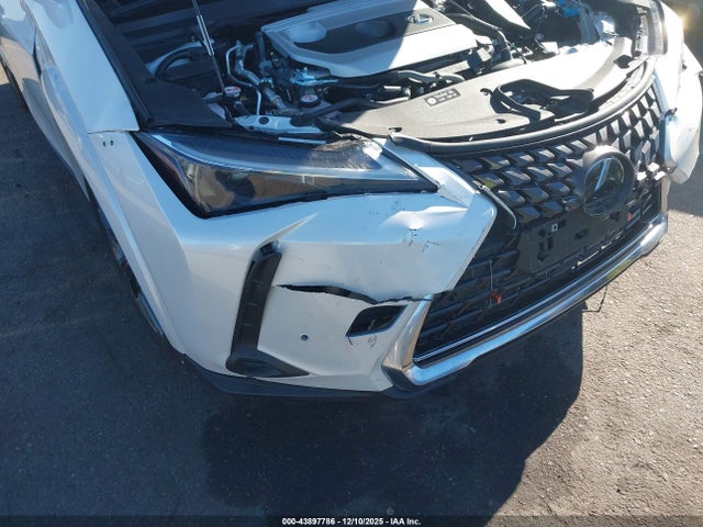 Продаж на аукціоні авто 2024 Lexus Ux 250h Premium, vin: JTHP6JBH7R2192331, номер лоту: 43897786