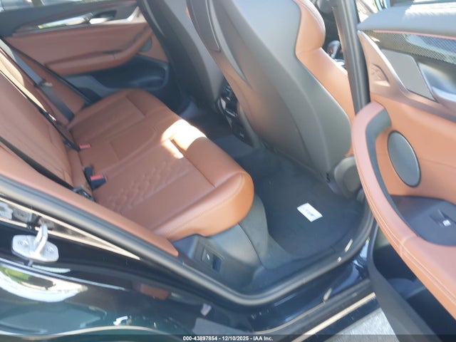 5YM13EC08R9X47074 BMW X3 M