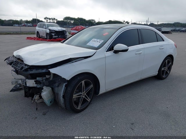 2021 MERCEDES-BENZ A 220 W1K3G4EB8MJ296949 Photo 1