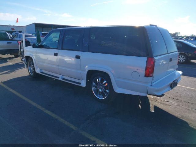 1995 CHEVROLET SUBURBAN 1GNEC16K6SJ300920 Photo 2