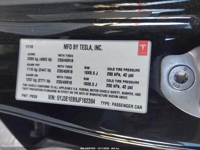 2018 TESLA MODEL 3 5YJ3E1EB9JF182394 Photo 8