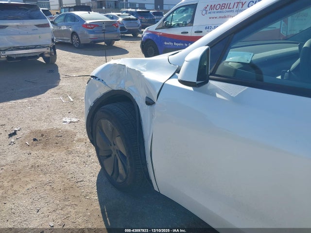 43897923 :رقم المزاد ، 7SAYGDEE3TA439113 vin ، 2026 Tesla Model Y Long Range Dual Motor All-wheel Drive/long Range Launch Series مزاد بيع