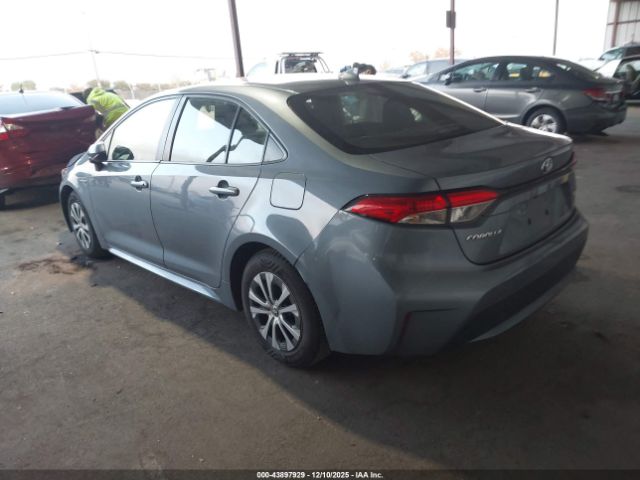 2021 TOYOTA COROLLA JTDEAMDE4MJ024057 Photo 2