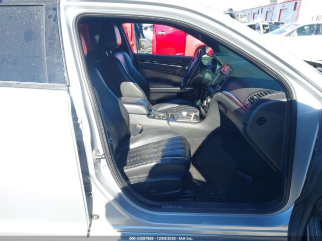 2022 CHRYSLER 300 2C3CCABT3NH116270 Photo 4