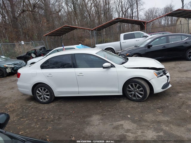 43897994 :رقم المزاد ، 3VWDX7AJ5DM289910 vin ، 2013 Volkswagen Jetta Se W/convenience مزاد بيع