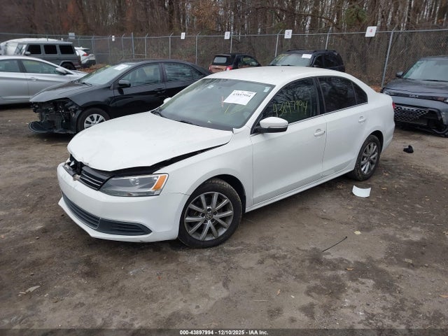 43897994 :رقم المزاد ، 3VWDX7AJ5DM289910 vin ، 2013 Volkswagen Jetta Se W/convenience مزاد بيع