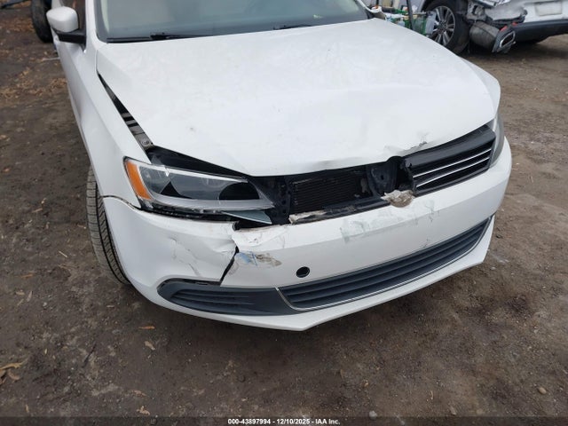 43897994 :رقم المزاد ، 3VWDX7AJ5DM289910 vin ، 2013 Volkswagen Jetta Se W/convenience مزاد بيع