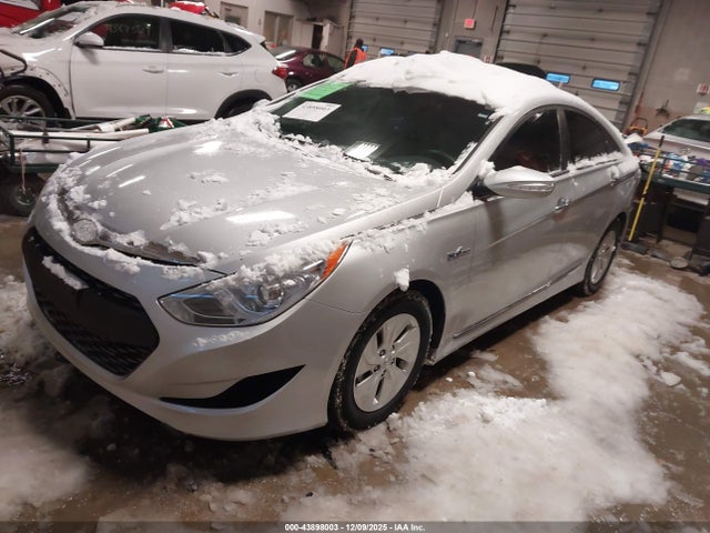 Продажа на аукционе авто 2014 Hyundai Sonata Hybrid, vin: KMHEC4A42EA116741, номер лота: 43898003
