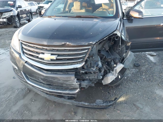 1GNKRHKD5GJ311089 Chevrolet Traverse 2lt