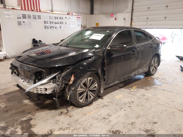 Продажа на аукционе авто 2017 Honda Civic Ex-l, vin: 19XFC1F72HE017235, номер лота: 43898053