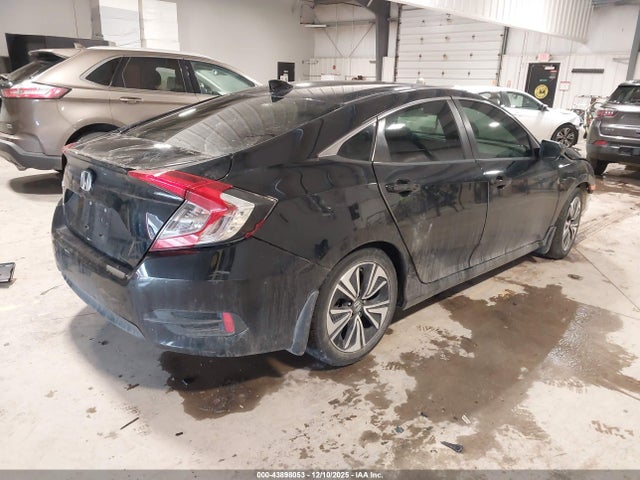 Продажа на аукционе авто 2017 Honda Civic Ex-l, vin: 19XFC1F72HE017235, номер лота: 43898053