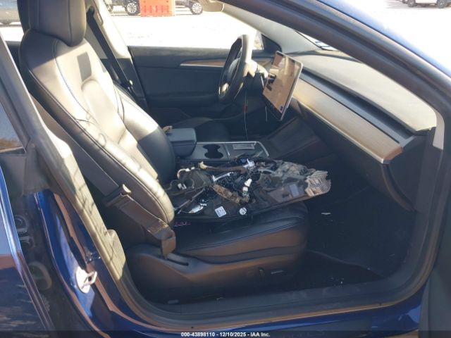 2022 TESLA MODEL 3 5YJ3E1EB8NF262534 Photo 4