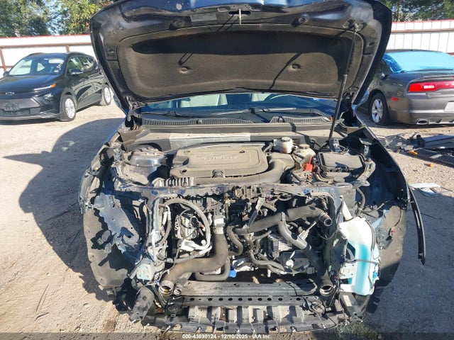 2019 CADILLAC XT4 1GYFZCR40KF124948 Photo 9