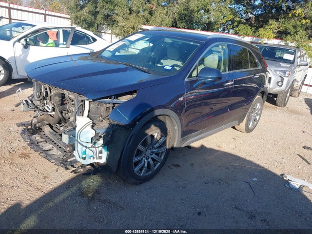 2019 CADILLAC XT4 1GYFZCR40KF124948 Photo 1
