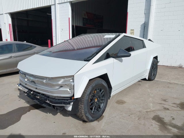 2025 TESLA CYBERTRUCK 7G2CEHED4SA072245 Photo 1