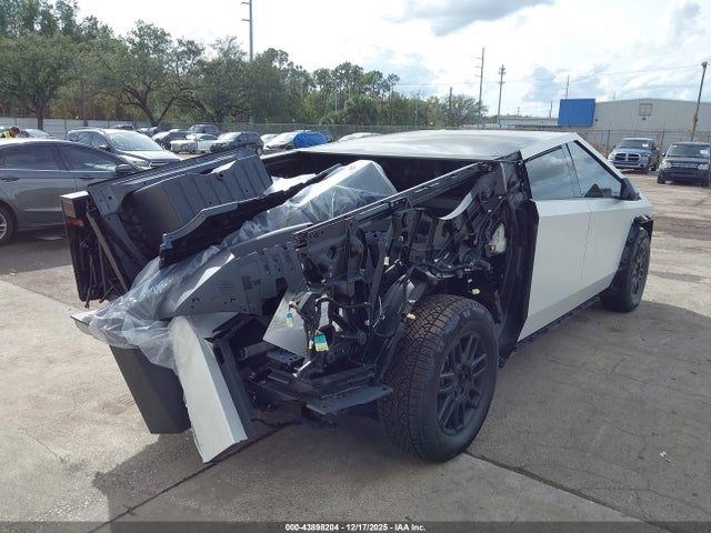 2025 TESLA CYBERTRUCK 7G2CEHED4SA072245 Photo 5
