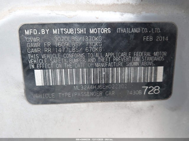 2014 MITSUBISHI MIRAGE ML32A4HJ6EH022302 Photo 8