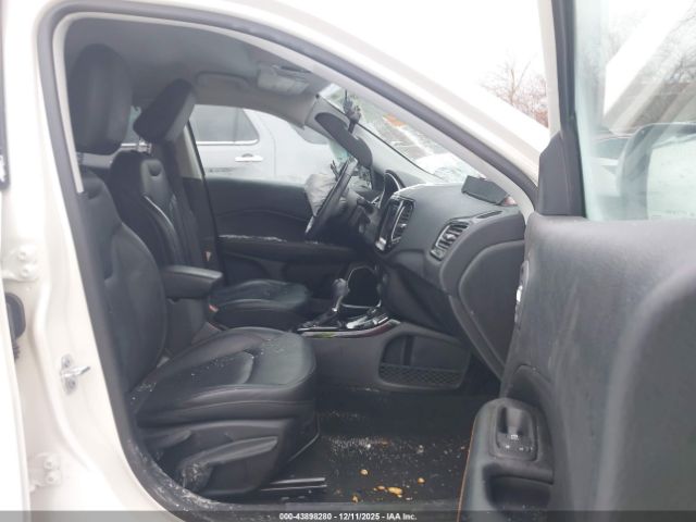 2017 JEEP NEW COMPASS 3C4NJDCB3HT641942 Photo 4