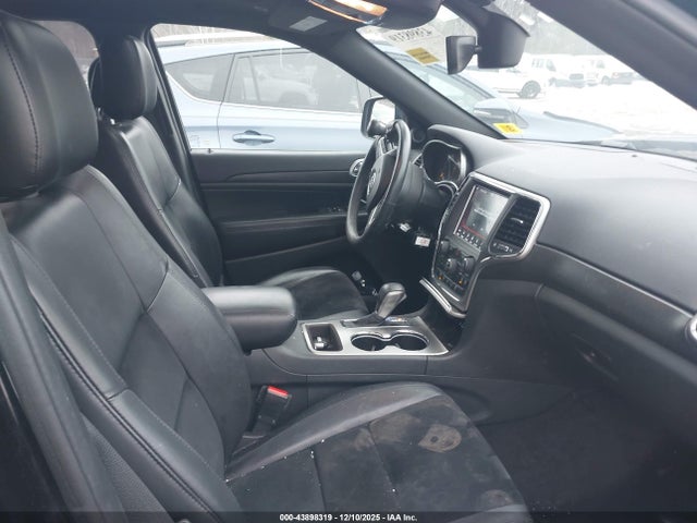 1C4RJFAGXJC220832 Jeep Grand Cherokee Altitude 4x4