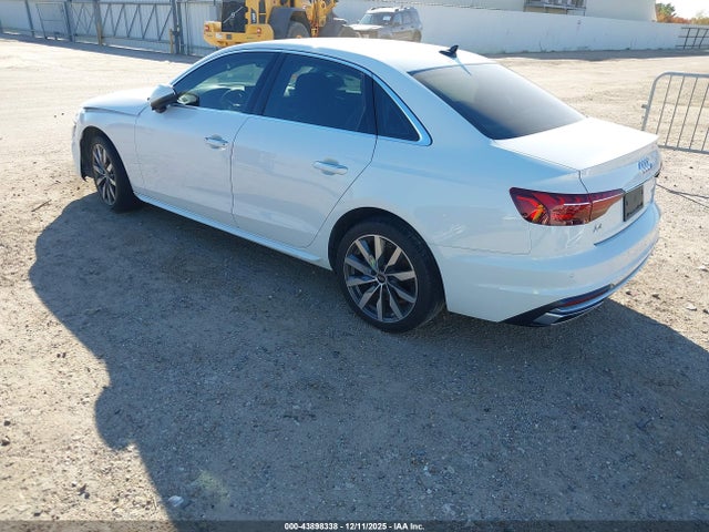 2021 AUDI A4 WAUBBAF41MN009959 Photo 2