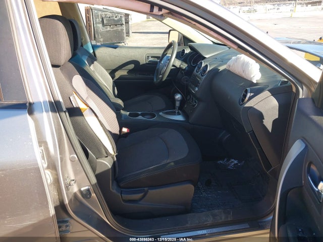 2011 NISSAN ROGUE JN8AS5MT0BW576725 Photo 4