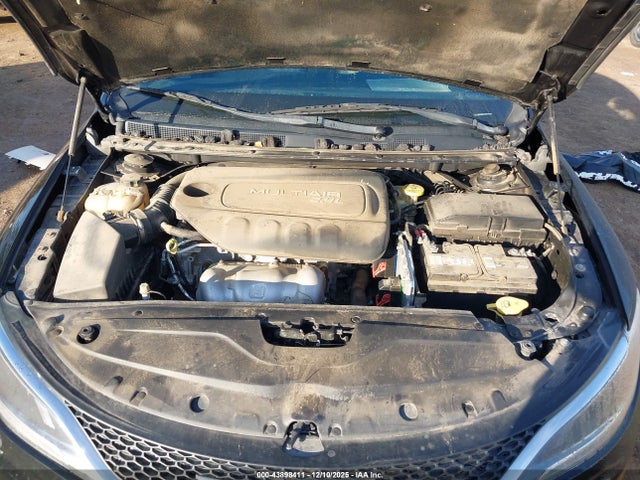 Aukcja sprzedaży 2015 Chrysler 200 Limited, vin: 1C3CCCAB8FN757685, numer aukcji: 43898411