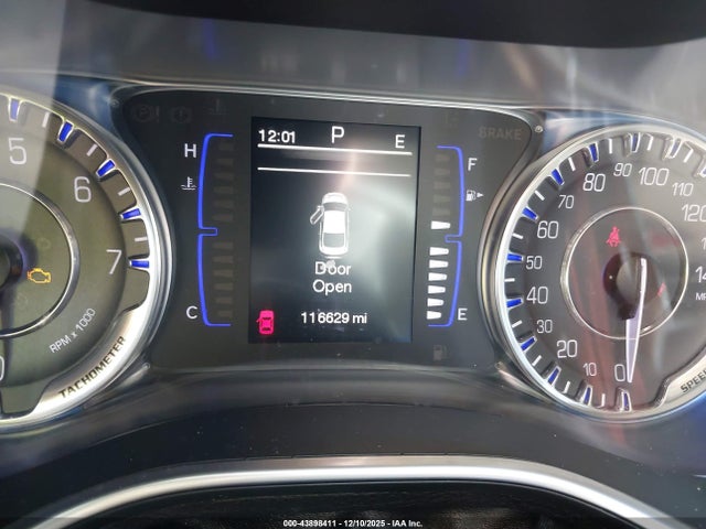 Aukcja sprzedaży 2015 Chrysler 200 Limited, vin: 1C3CCCAB8FN757685, numer aukcji: 43898411