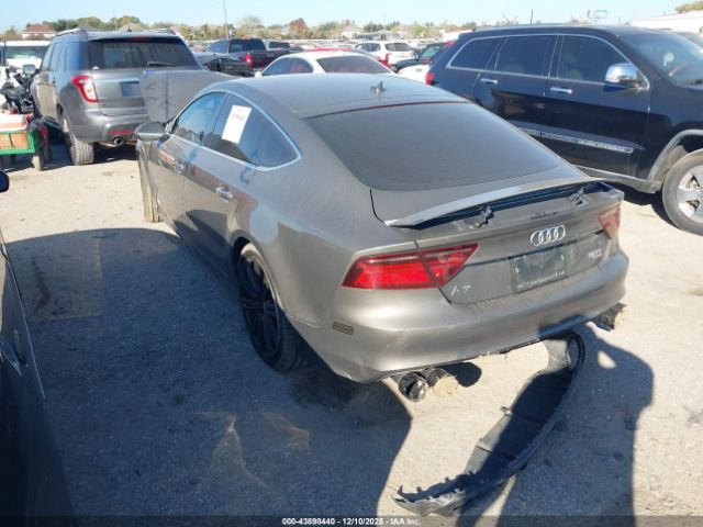 2012 AUDI A7 WAUSGAFC7CN004109 Photo 2