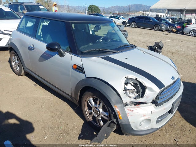 2012 MINI COOPER WMWSU3C50CT539935 Photo 0